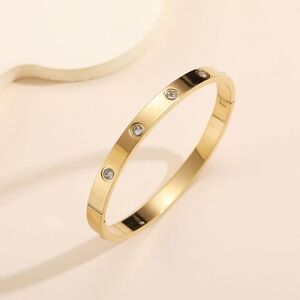 Elegant 18k Plated Rhinestone Bangle Bracelet